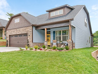 60 Brown Street, Weaverville NC