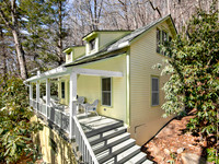 407 West Virginia Terrace, Black Mountain NC