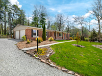 8 Oakshire Lane, Hendersonville NC