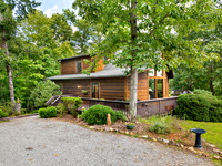 1667 Parkway North Road, Mill Spring NC