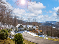 496 Weatherwatch Lane, Waynesville NC