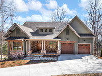 807 Hollybrook Drive, Flat Rock NC