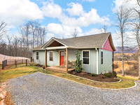 85 Dry Ridge, Canton NC